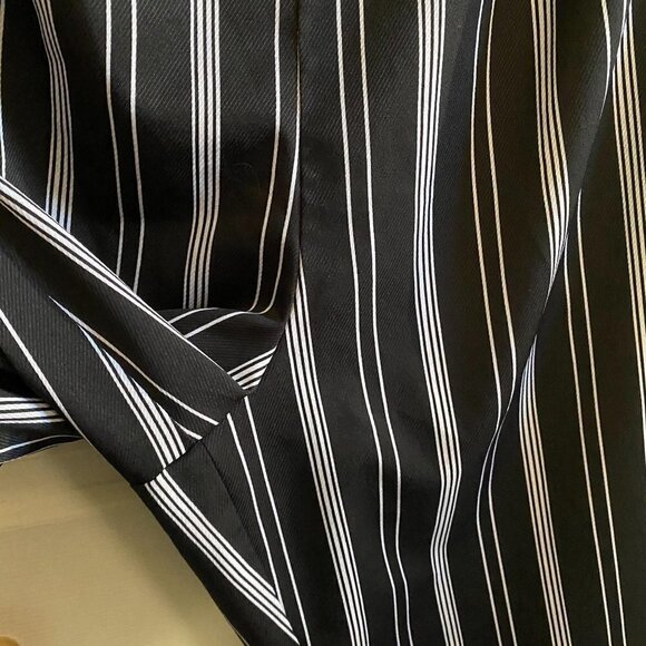 Biashe Black Striped Tie Halter Cropped Jumpsuit - Picture 5 of 10